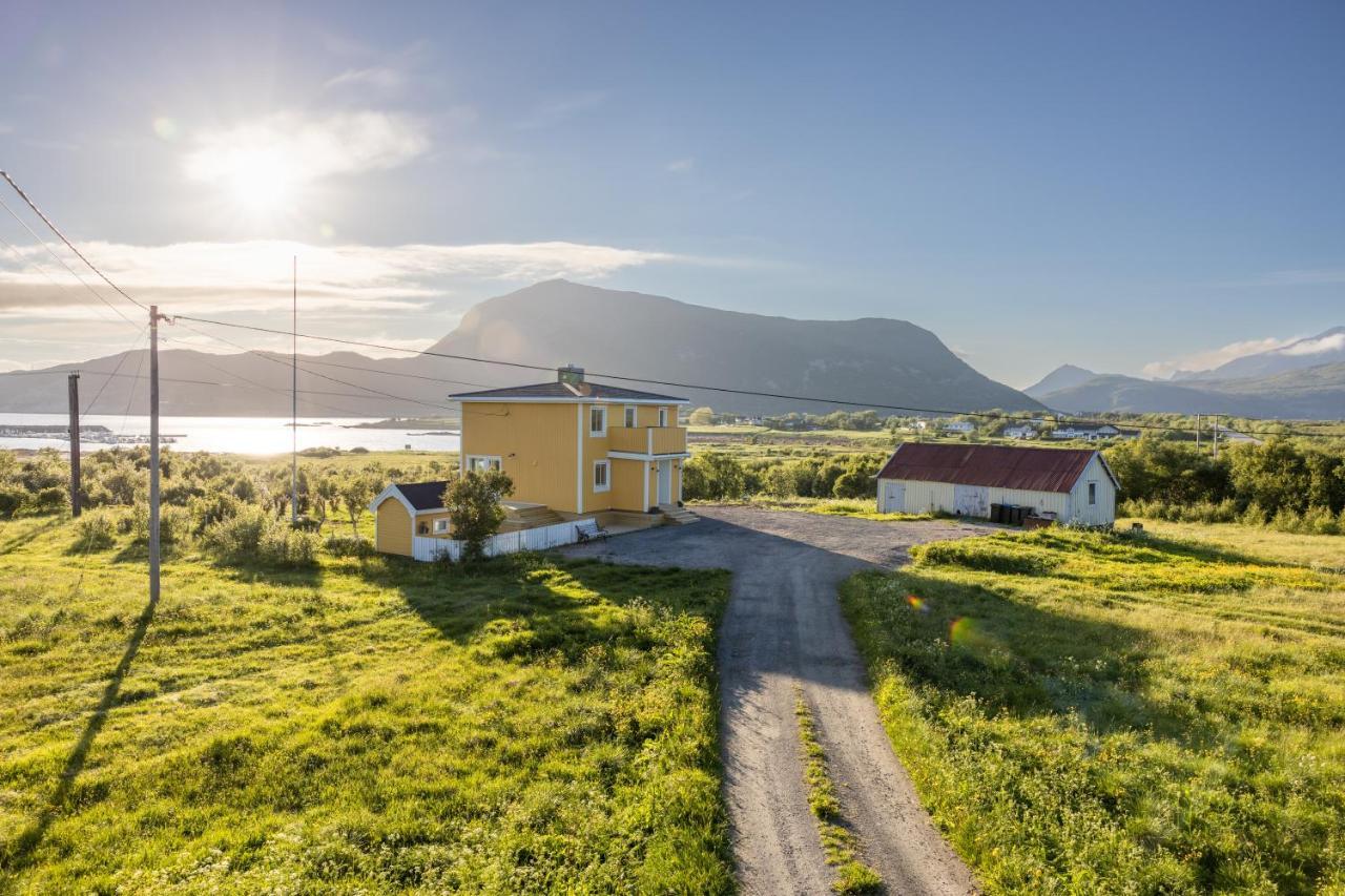 Pederstua, A Classic Fisherman'S Farm House In The Middle Of Lofoten Storeidet Exteriör bild
