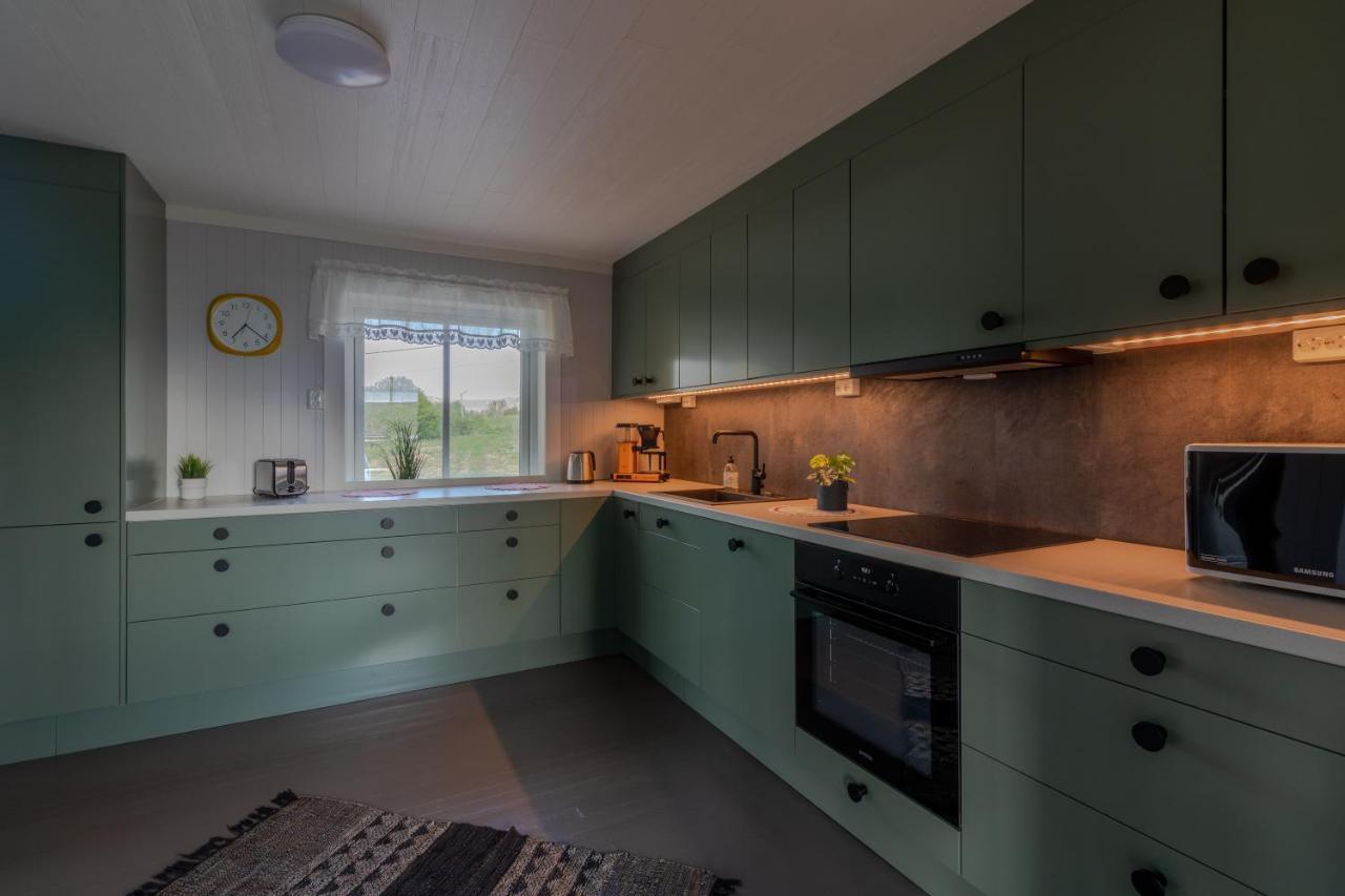 Pederstua, A Classic Fisherman'S Farm House In The Middle Of Lofoten Storeidet Exteriör bild