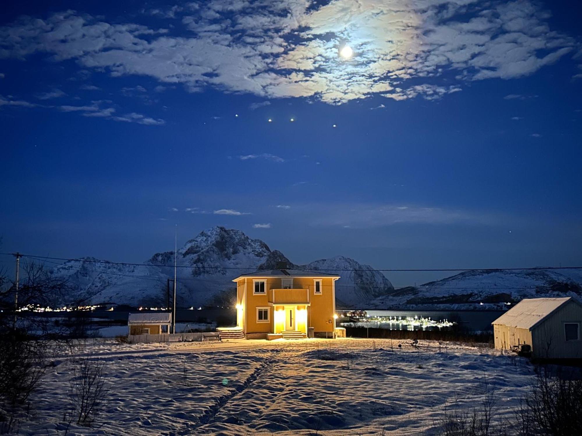 Pederstua, A Classic Fisherman'S Farm House In The Middle Of Lofoten Storeidet Exteriör bild