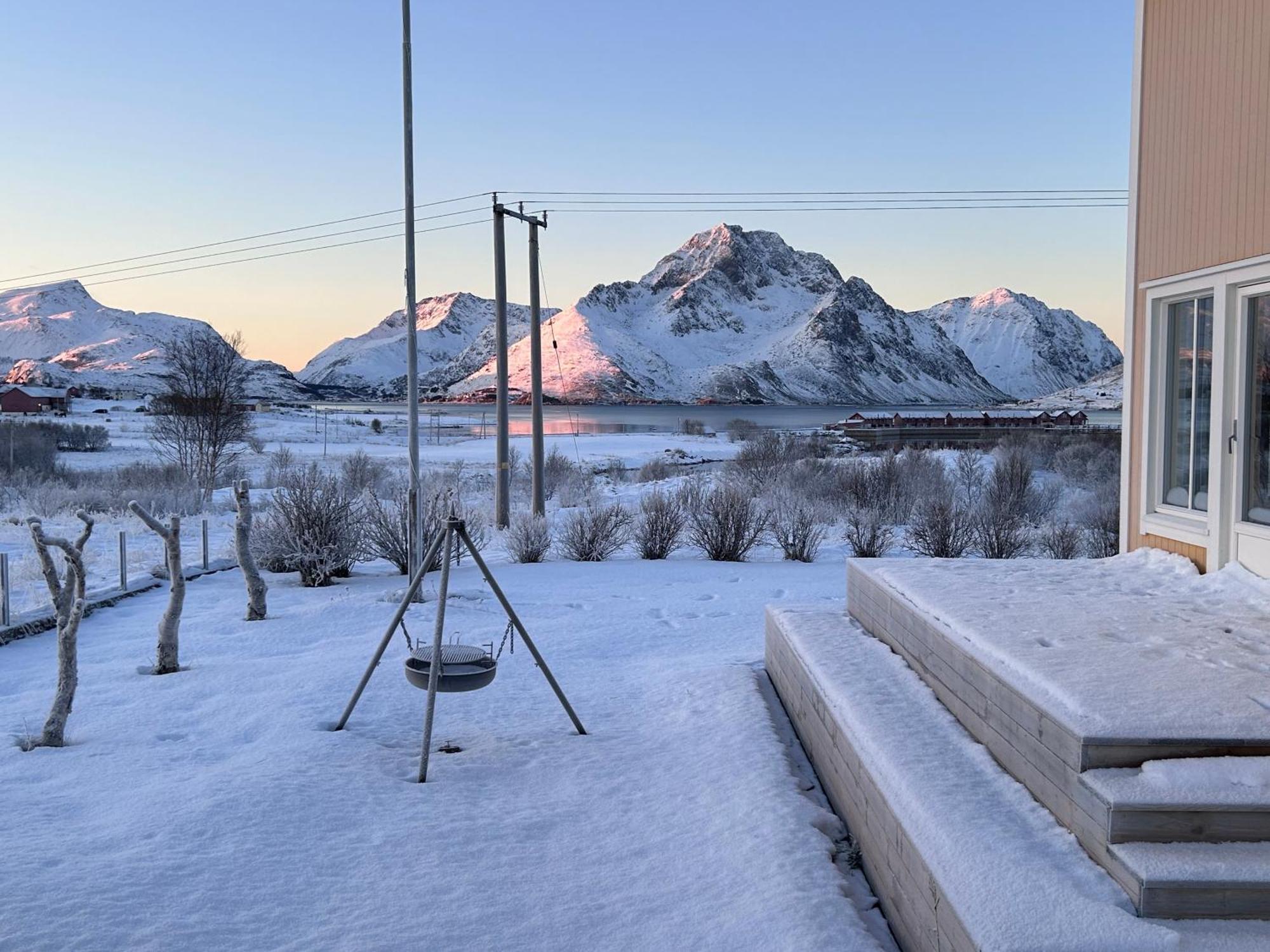 Pederstua, A Classic Fisherman'S Farm House In The Middle Of Lofoten Storeidet Exteriör bild